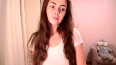 Hot amateur webcam teen masturbates for their fans