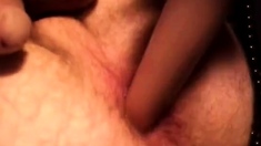 Sissy boy gapes his ass until he cums