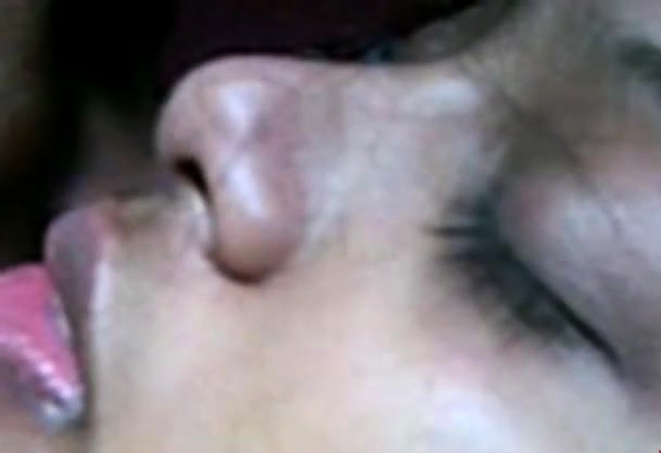 Bangladeshe Xxx Video Downlod - Download Mobile Porn Videos - Desi Bangladeshi Lovers Kissing After Sex -  526298 - WinPorn.com